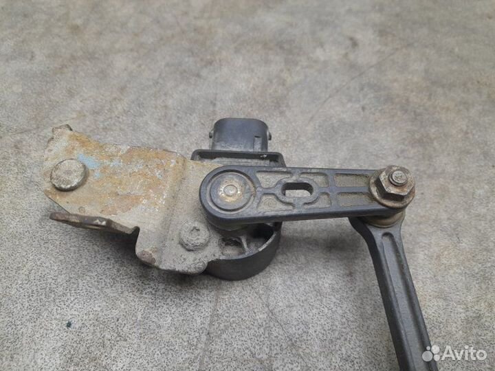 Датчик регулировки дорожного просвета Ford Mondeo