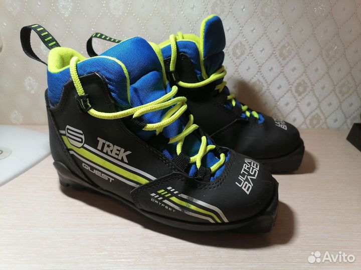 Лыжные ботинки размер 34