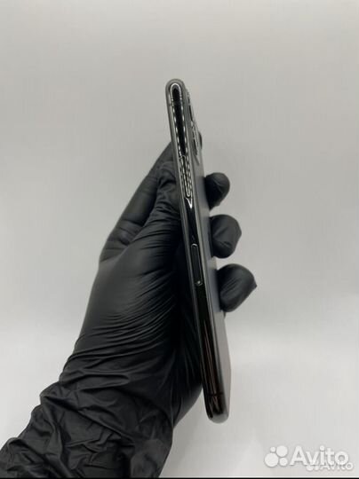 iPhone 11 Pro, 64 ГБ