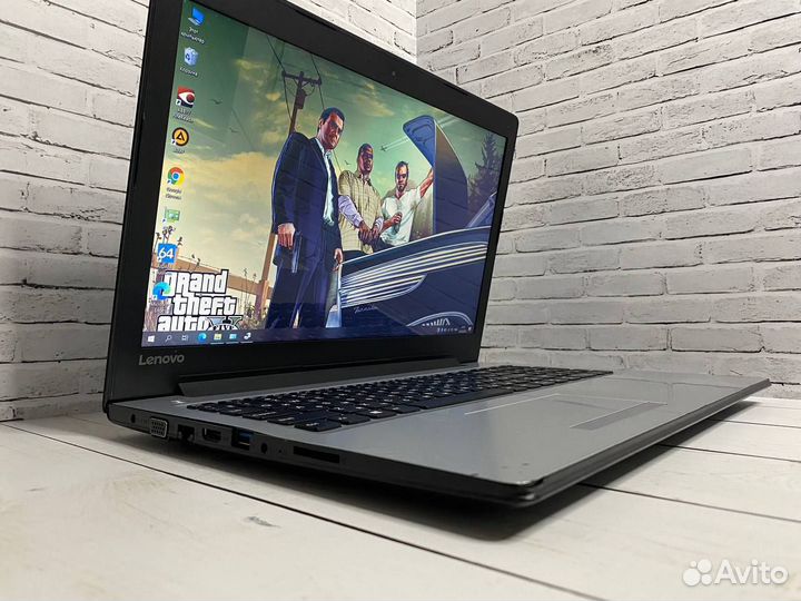 Игровой ноутбук Lenovo FHD/8Gb/240SSD/2видеокарты