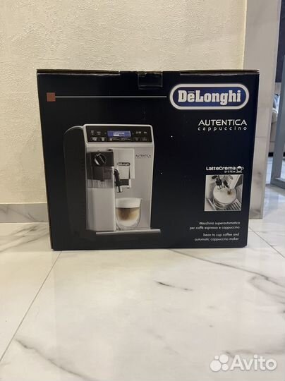 Кофемашина delonghi новая