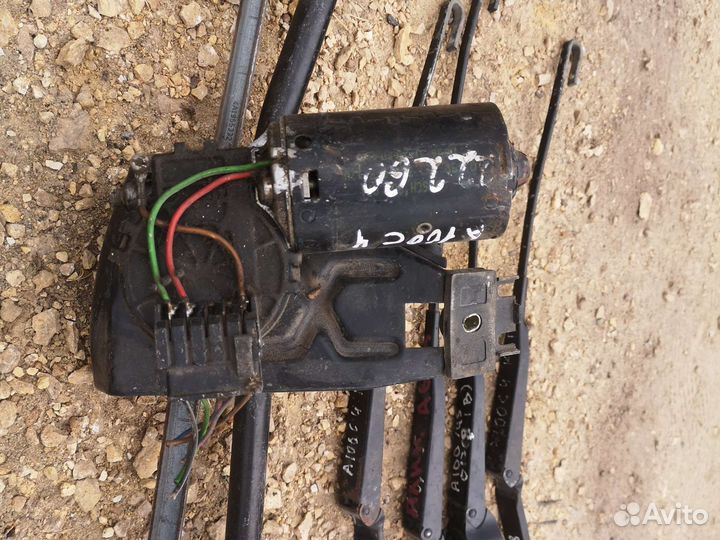 Мотор трапеции, поводок Audi 100C4 /а6с4