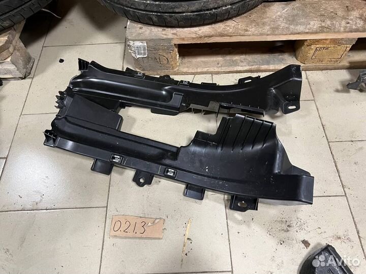 Канал кабельный задний gle w166