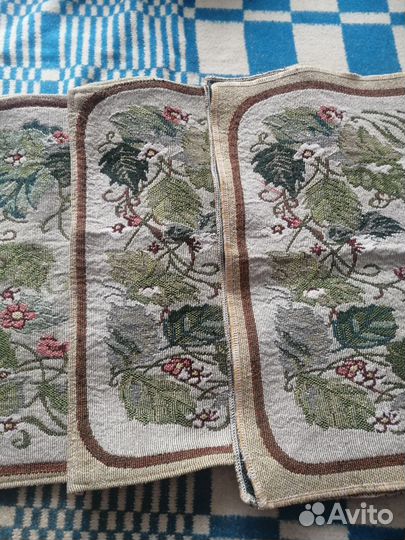 Рукавицы и носки из собачей шерсти