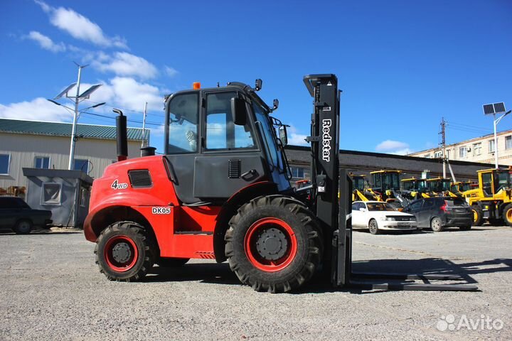 Вилочный погрузчик Redstar DK05, 2023
