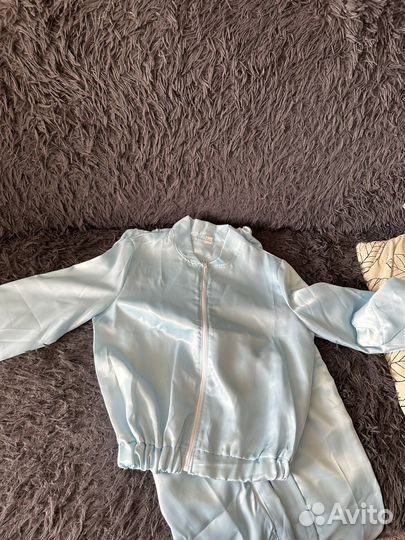 Костюм спортивный