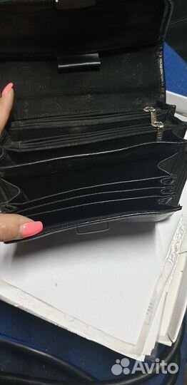 Продаётся барсетка для документов или денег