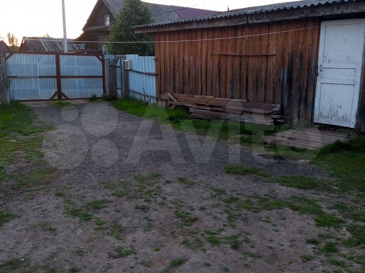 Дом 200 м² на участке 6 сот.