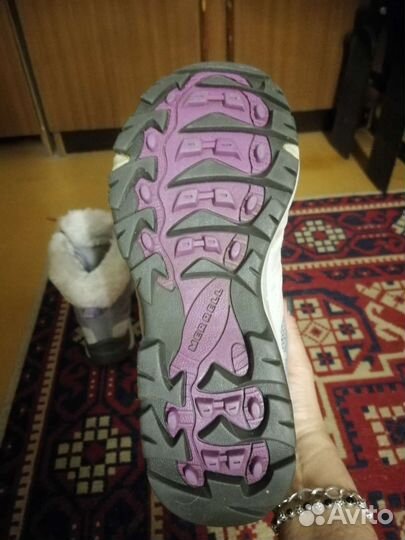 Кроссовки женские, зимние