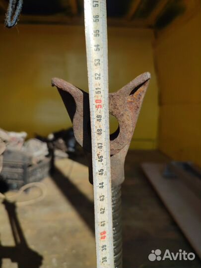 Домкрат винтовой УАЗ