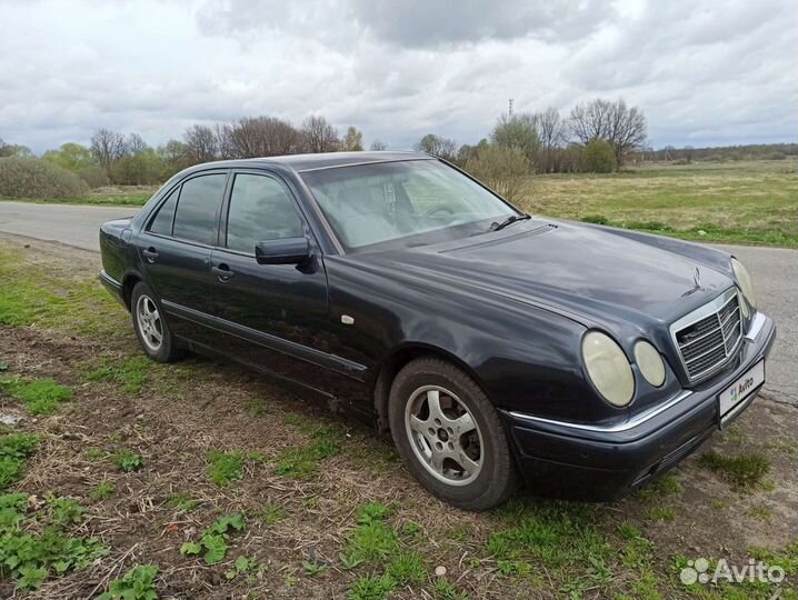 Mercedes-Benz E-класс 2.4 AT, 1998, 260 000 км