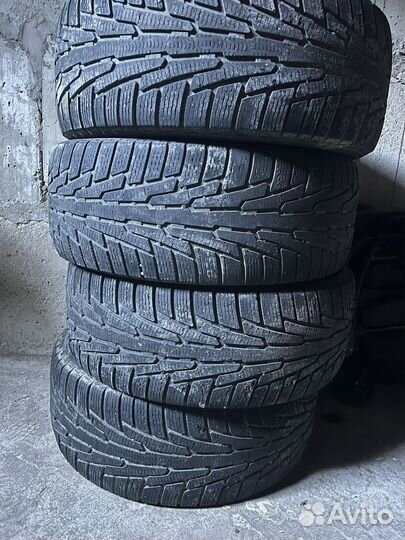 Nokian Tyres Hakkapeliitta R 285/60 R18