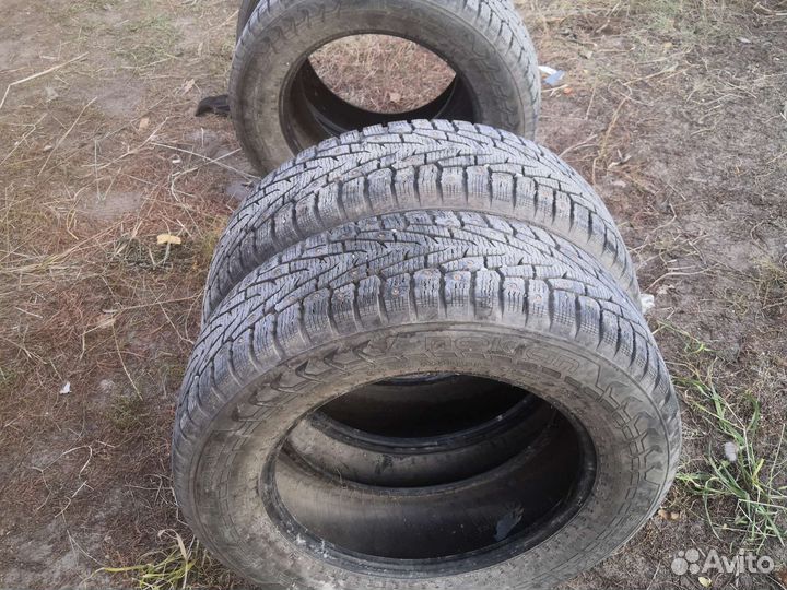 Nokian Tyres Hakkapeliitta 7 6.50/180 R17 49W