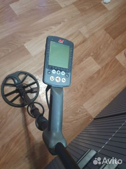 Металлоискатель minelab equinox 800