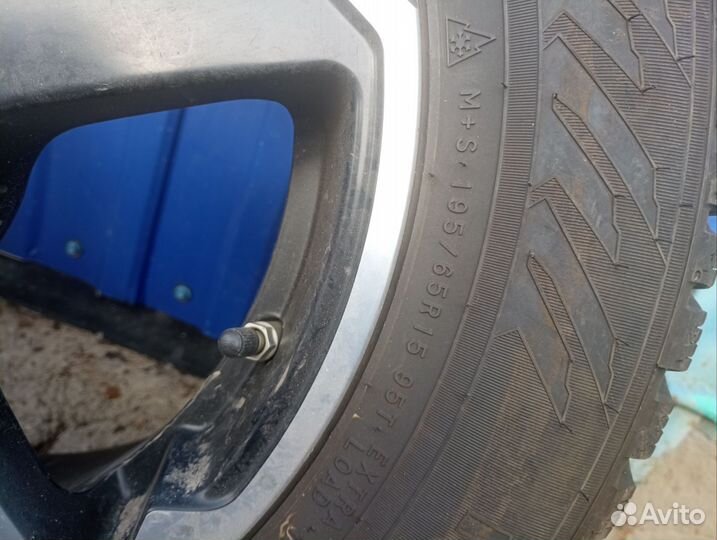 Зимние шины с литыми дисками r15