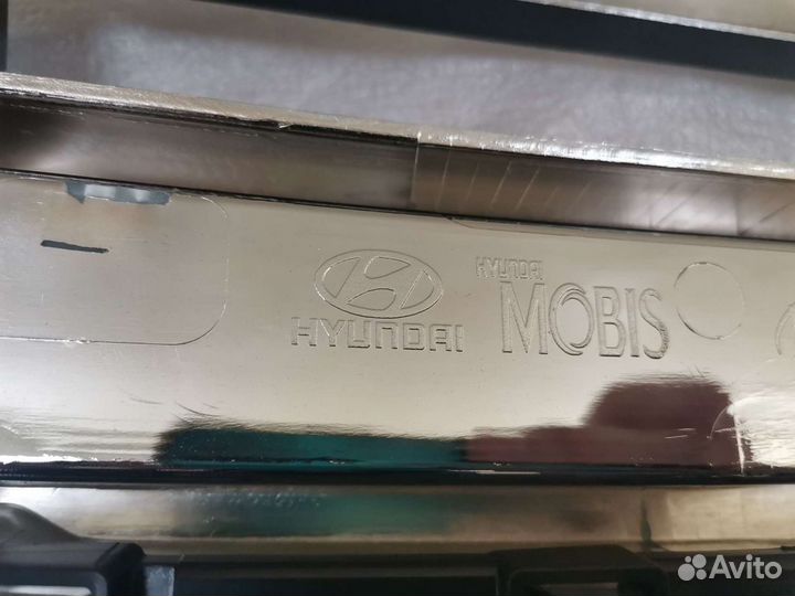 Решетка радиатора Hyundai Sonata 8 новая оригинал