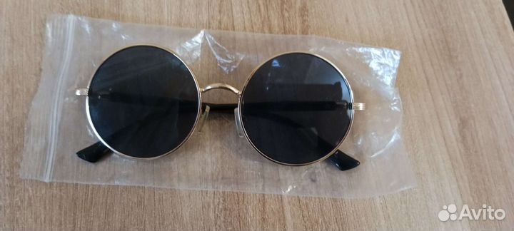 Солнцезащитные очки