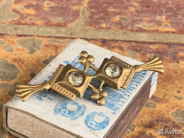 Брошь СССР 13