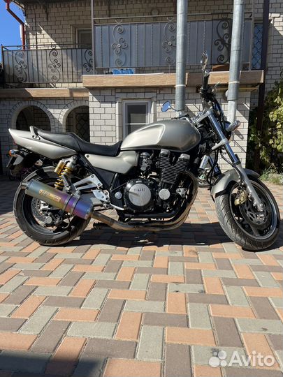Yamaha xjr 1200