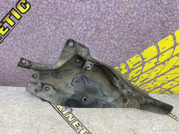 Водосток жабо Левая часть Nissan Teana Теана J32