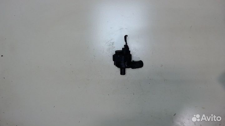 Насос водяной Mercedes E W211, 2009