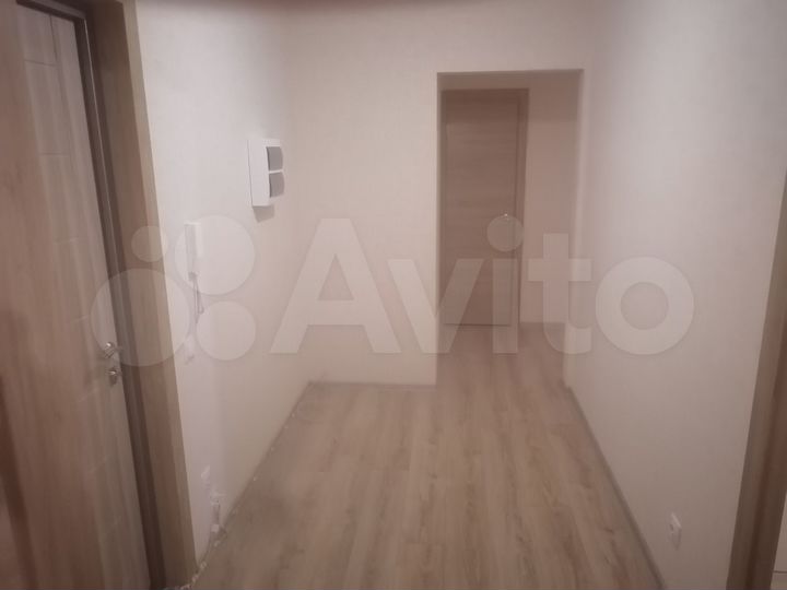 2-к. квартира, 60 м², 13/17 эт.