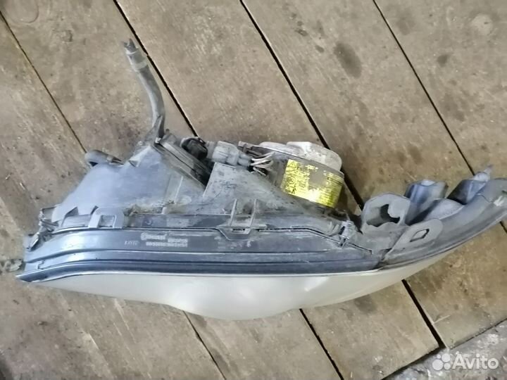 Фара лева subaru legacy bl