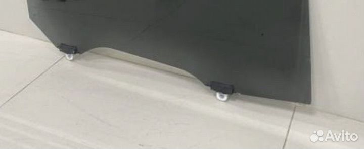 Стекло двери задней левой Mitsubishi Outlander3