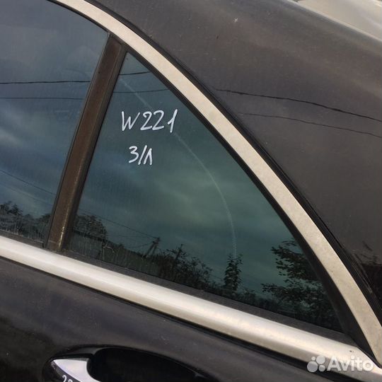 Стекло заднее Mercedes w221