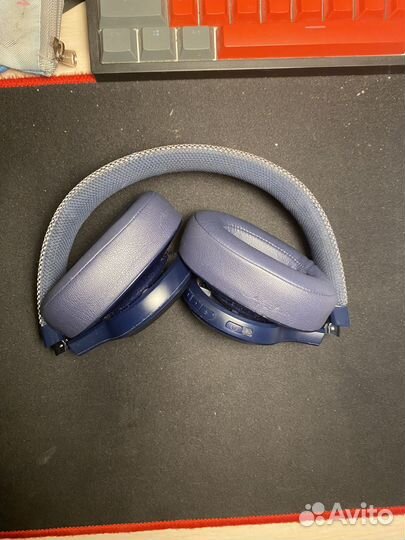 Наушники JBL