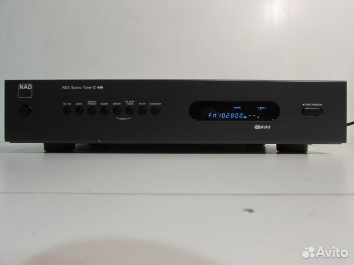 NAD C440 RDS Стерео Тюнер
