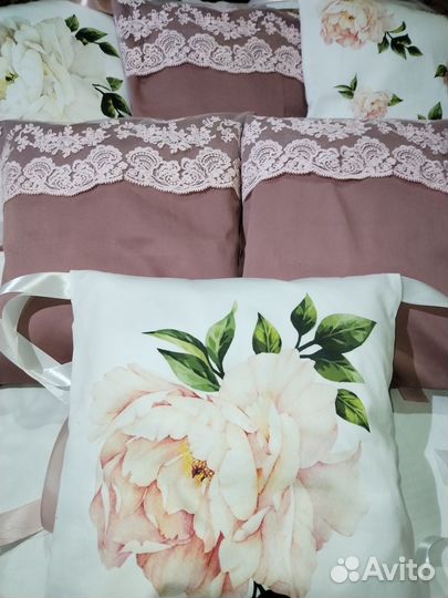 Бортики в кроватку