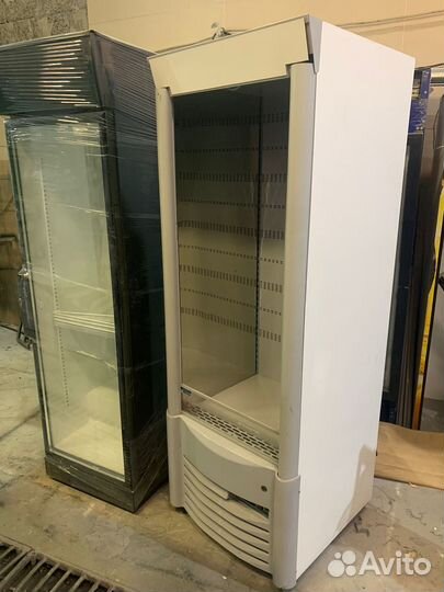 Холодильный шкаф под напитки