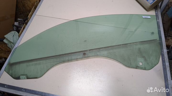 Стекло боковой двери Audi TT (8J), 2009