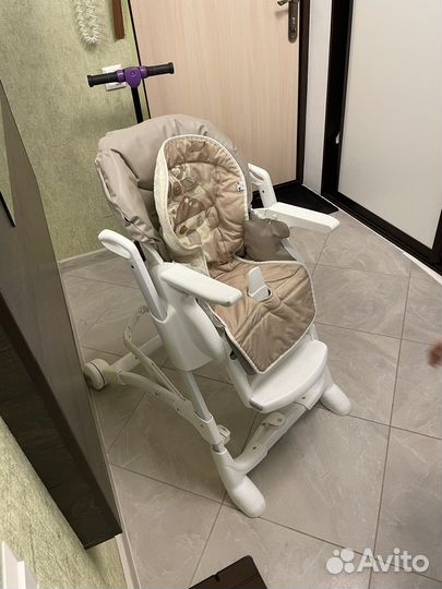 Стульчик для кормления с столиком