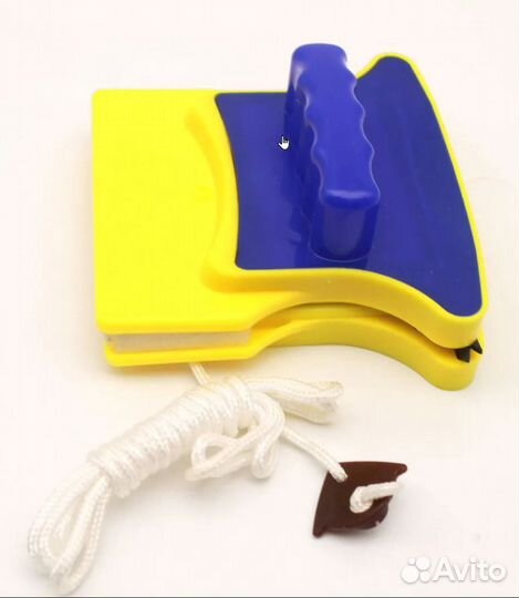 Магнитная щетка для мытья окон