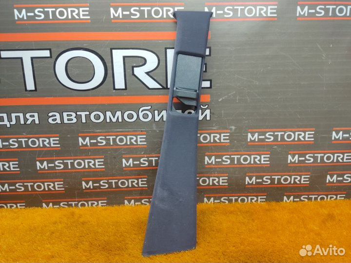 Обшивка стойки правая Mercedes-Benz E-Class W210