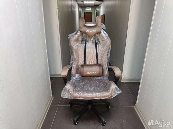 Компьютерное игровое (геймерское) кресло. Новые