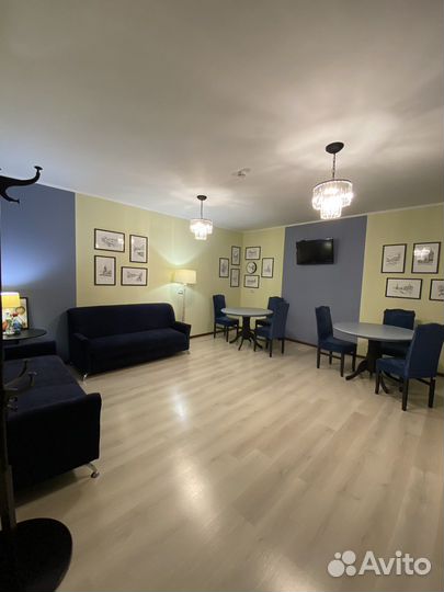 Уютный зал в центре, ст метро Площадь Восстания