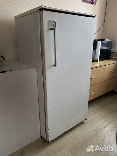 Холодильник ока