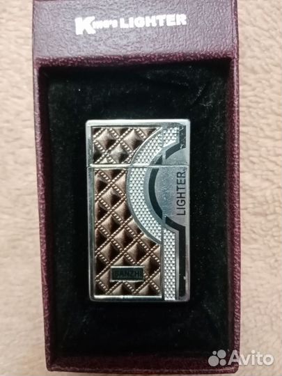 Зажигалка газовая