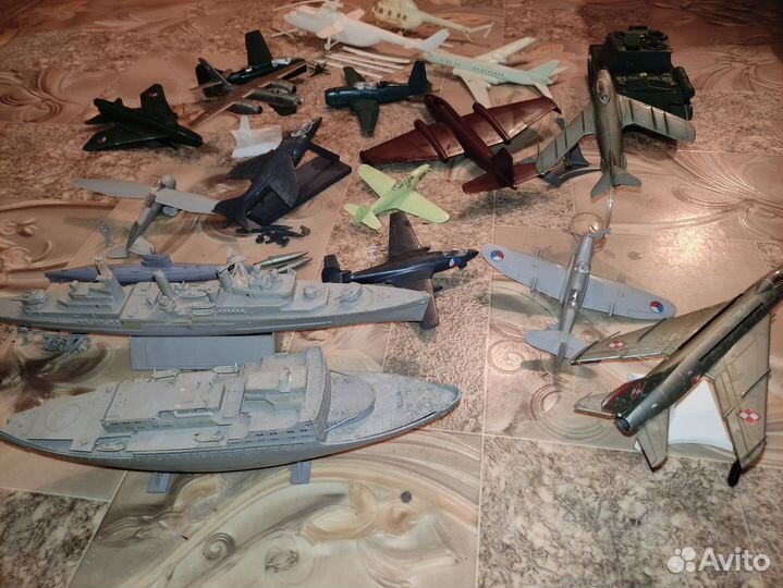 Самолет, вертолет, корабль, танк, пластик модели