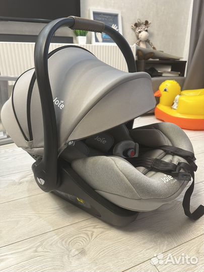 Автолюлька joie с базой и адаптерами на коляску