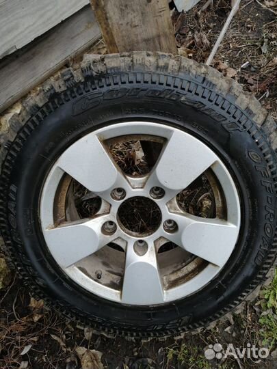 Шины диски сбори 205 70 15 вездеход OFF -road