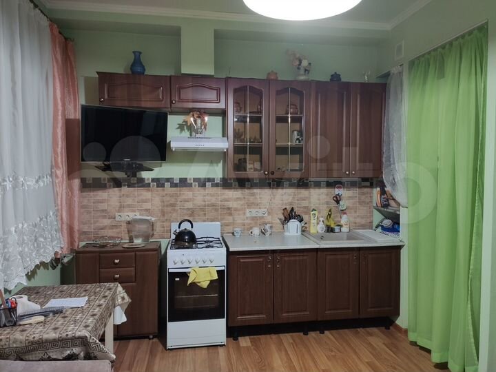 2-к. квартира, 69 м², 2/6 эт.