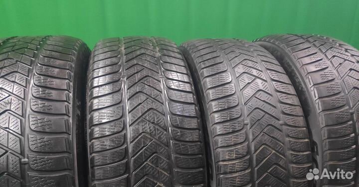 Pirelli Winter Sottozero 3 255/45 R19 104V