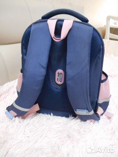 Рюкзак школьный