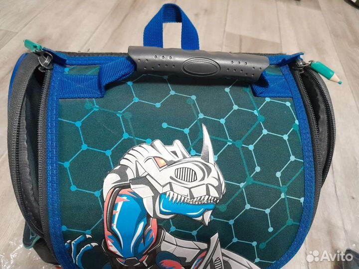 Рюкзак школьный для мальчика ортопедический