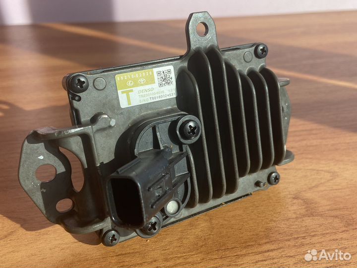 Радар дистроник Lexus RX350