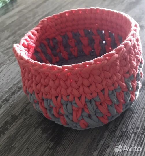 Корзина вязанная